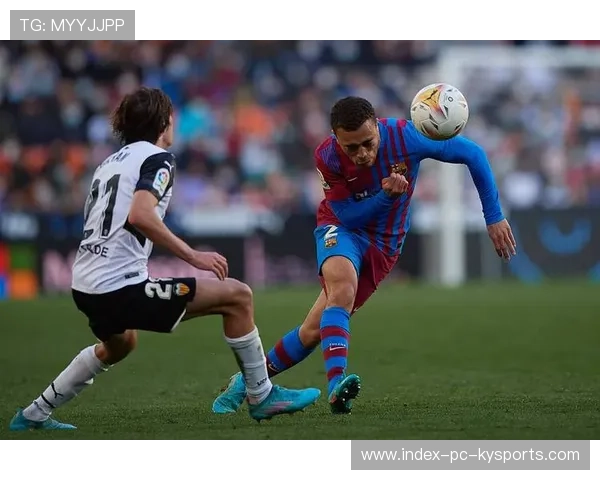 巴塞罗那—德斯特边路推进传中造点