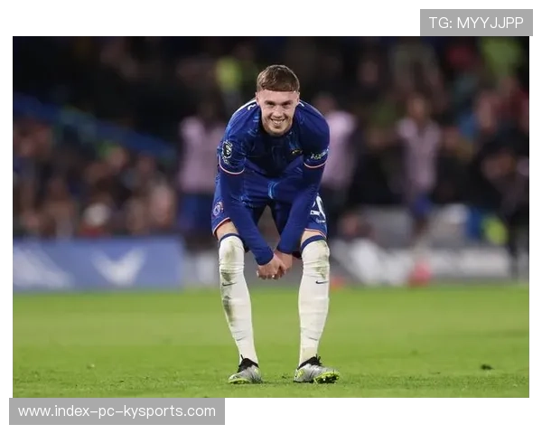 切尔西高速反击多点开火,穆德里克低射稍偏 切尔西高速反击多点开火,穆德里克低射稍偏